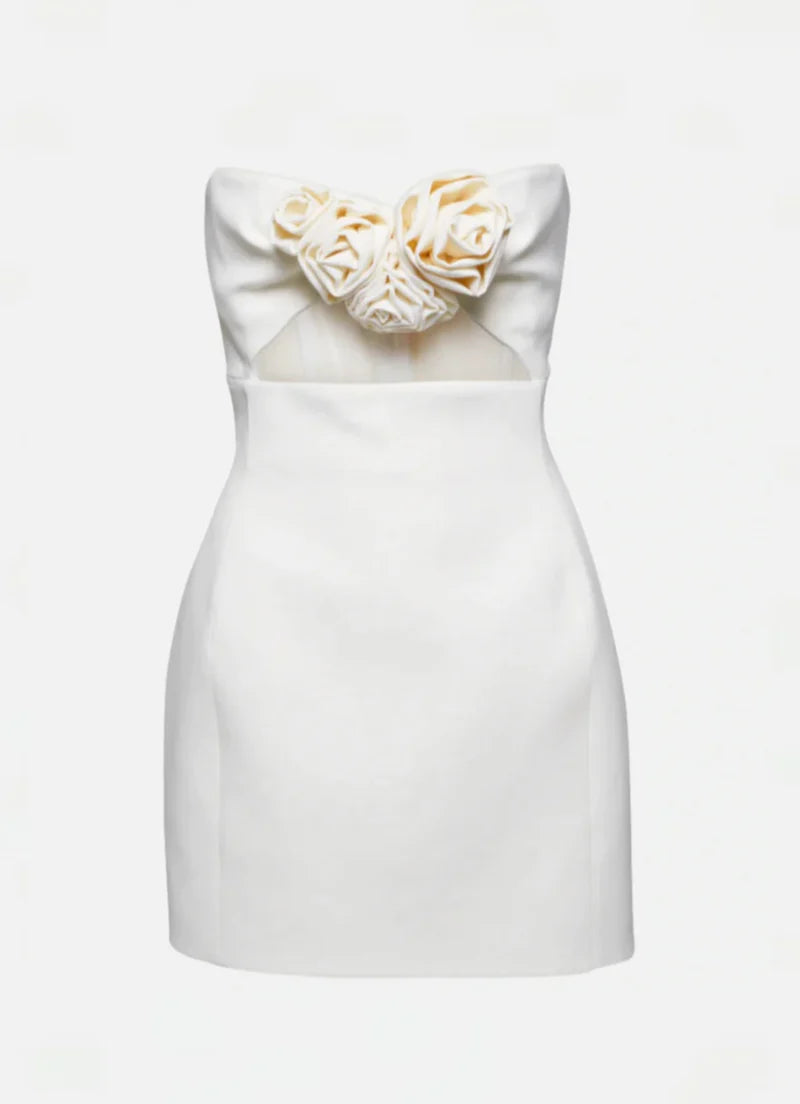 Halley Weißes Kleid – 3D-Rosenapplikation & Elegante Empire-Taille