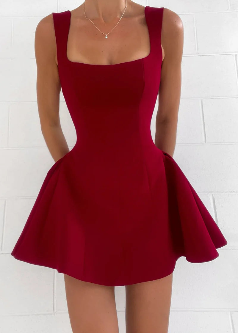 ALEXIS Rotes Vintage-Kleid – Quadratischer Ausschnitt Fit-and-Flare