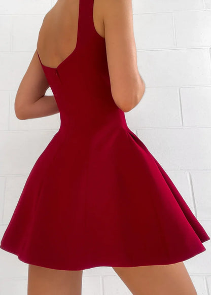 ALEXIS Rotes Vintage-Kleid – Quadratischer Ausschnitt Fit-and-Flare