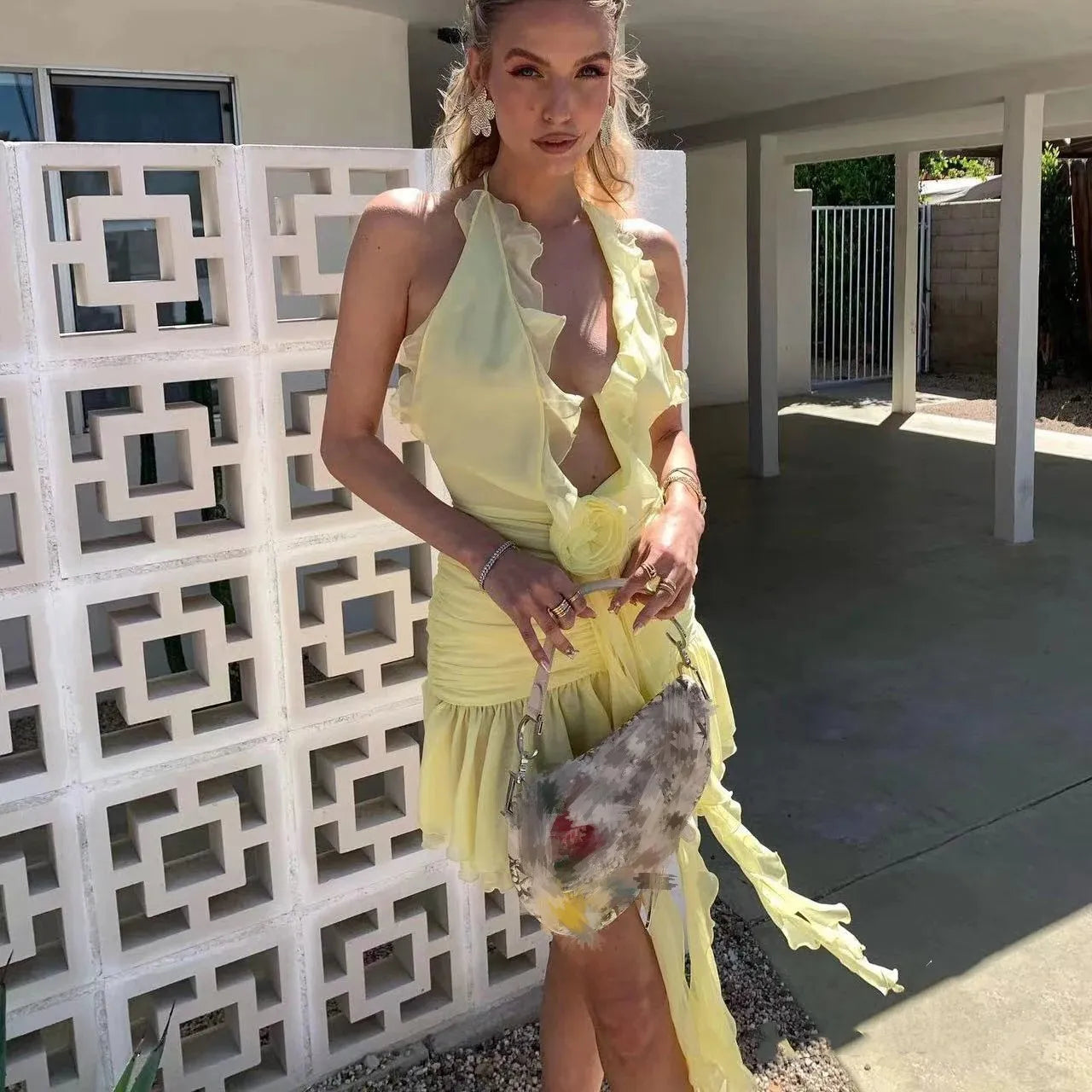 BELLE KLEID – Elegantes Sommerkleid mit Schlitzeinsatz
