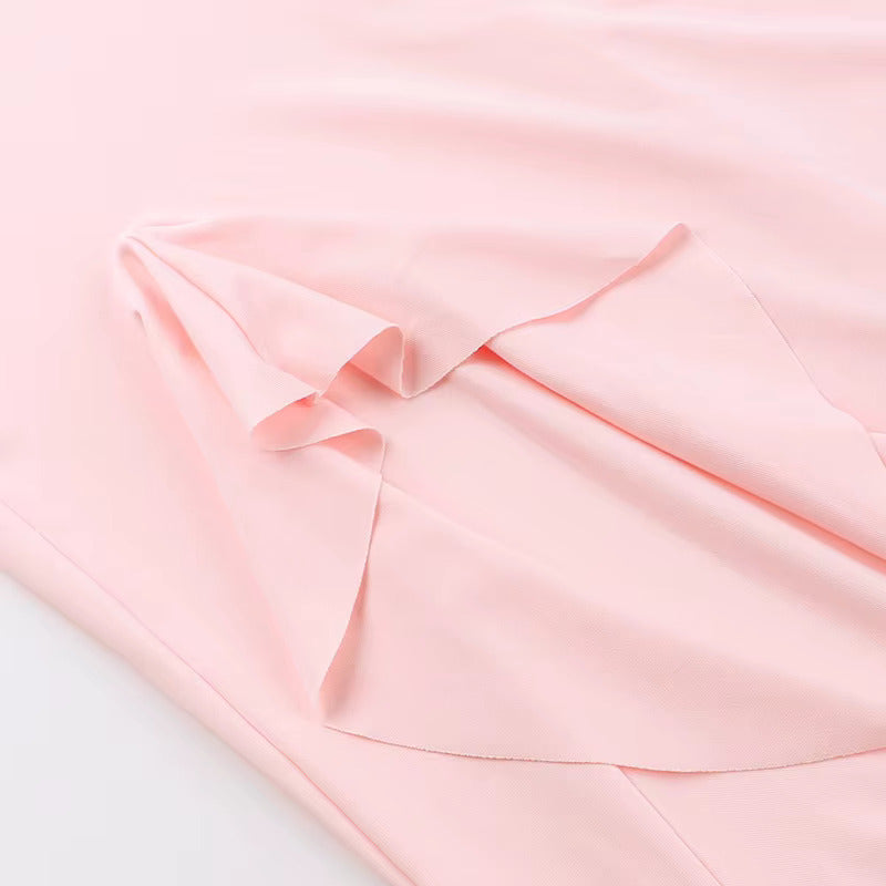 AVRILYAAN KLEID – Raffiniertes Abendkleid mit Seitenschlitz ✨